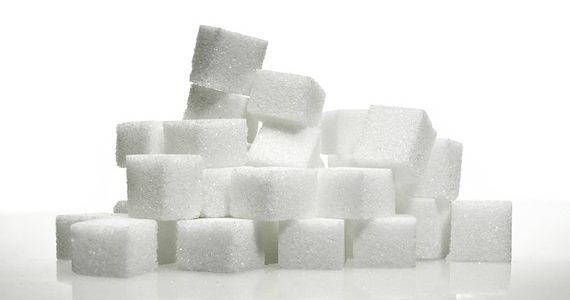Polacy jedzą rocznie 12 kg więcej cukru przetworzonego niż 10 lat temu