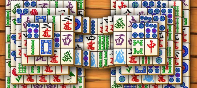Mahjong to interesująca gra online, która rozwija wszystkich